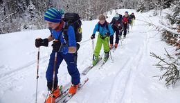 Werkschulheimer unternehmen eine Skitour auf die Loibersbacher Höhe in der Osterhorngruppe